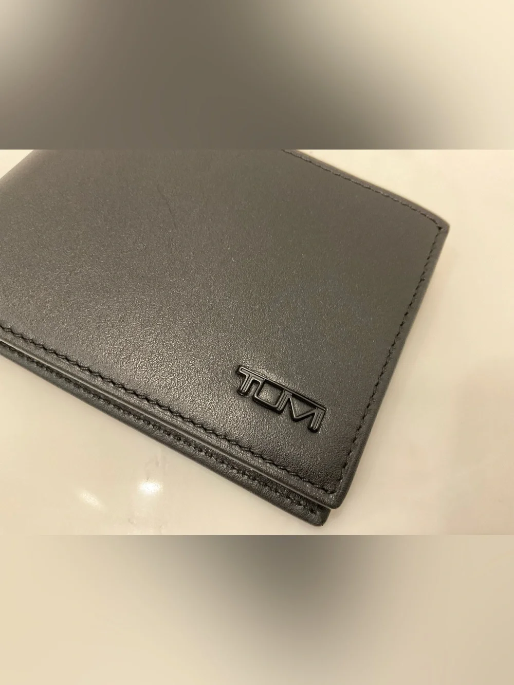 NEW Tumi Delta ID Lock Slim Single Billfold Wallet - 100% BLACK LEATHER